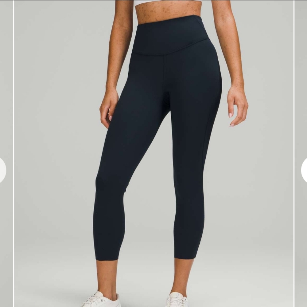 Lululemon | Crop Leggings in True Navy